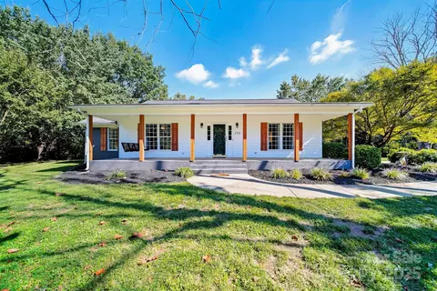 236 Hoyles Rd, Kings Mountain, NC 28086