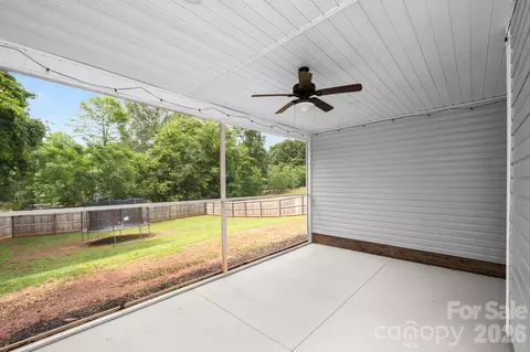 Exterior - 100 Holly Dr, Duncan, SC 29334 photo 2 of 4