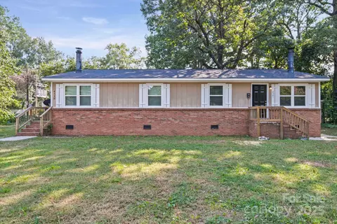 4339 N Sharon Amity Rd, Charlotte, NC 28205