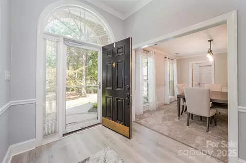 Entry Way - 1509 Heather Ln, Monroe, NC 28110 photo 1 of 2