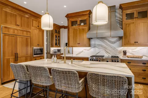 Kitchen - 139 Back Bone 200 Way #200, Sylva, NC 28779 photo 2 of 2
