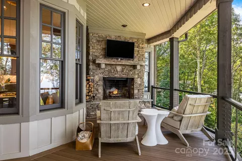 Exterior - 139 Back Bone 200 Way #200, Sylva, NC 28779 photo 6 of 9