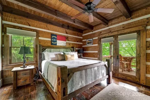 246 Fiddle And A Bow Ln, Sylva, NC 28779 photo 17
