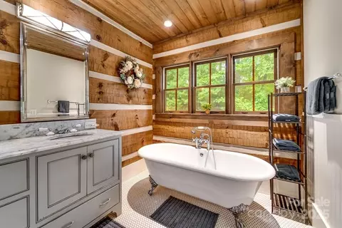 246 Fiddle And A Bow Ln, Sylva, NC 28779 photo 19