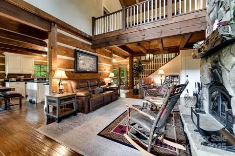 246 Fiddle And A Bow Ln, Sylva, NC 28779 photo 11