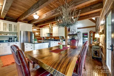 246 Fiddle And A Bow Ln, Sylva, NC 28779 photo 16