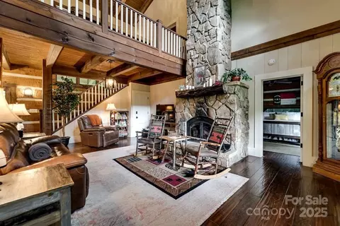 246 Fiddle And A Bow Ln, Sylva, NC 28779 photo 10