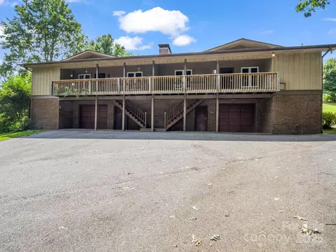 1686 Butler Bridge Rd, Mills River, NC 28759