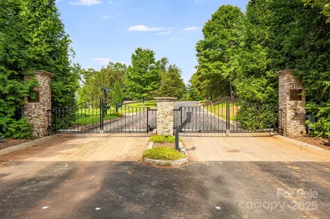 1140 Laurel Crest Ln, Mill Spring, NC 28756 photo 25