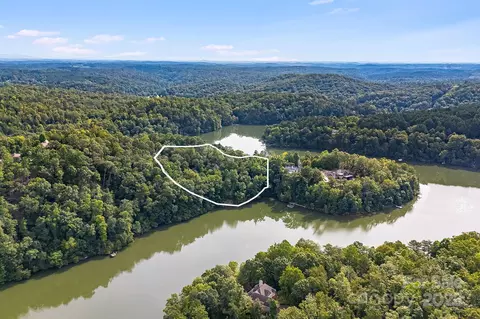 1140 Laurel Crest Ln, Mill Spring, NC 28756 photo 3