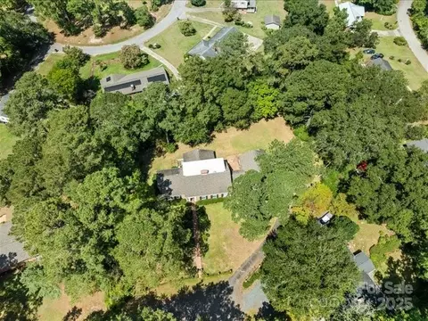 122 Lakeway Dr, Cheraw, SC 29520 photo 4