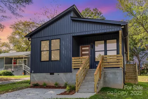 1235 Marietta St, Gastonia, NC 28054