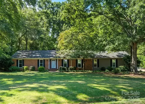 1177 Doby Ct, Fort Mill, SC 29715