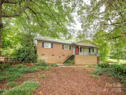 8432 Wilson Woods Dr, Mint Hill, NC 28227