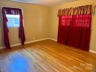 403 Dianne Dr, Cheraw, SC 29520 photo 4