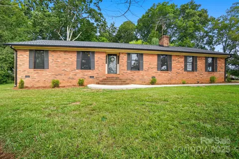 6912 Carl Belk Rd, Monroe, NC 28112