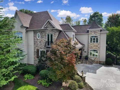 14348 Brooks Knoll Ln, Mint Hill, NC 28227