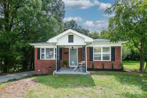 166 Mckinnon Ne Ave NE, Concord, NC 28025