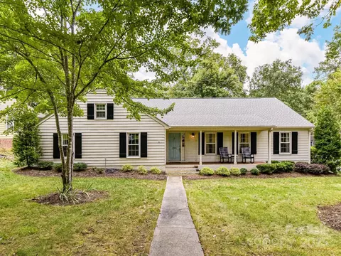 4941 Virginian Ln, Charlotte, NC 28226