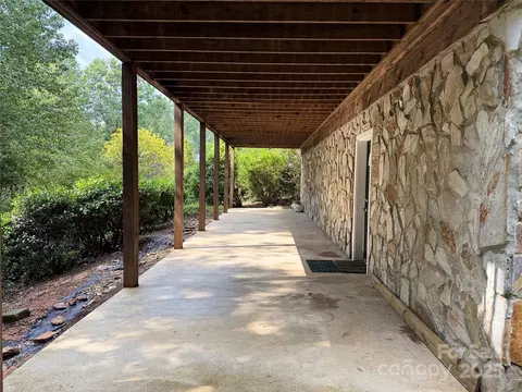 Exterior - 66 Ashlyn Ln, Tryon, NC 28782 photo 10 of 13