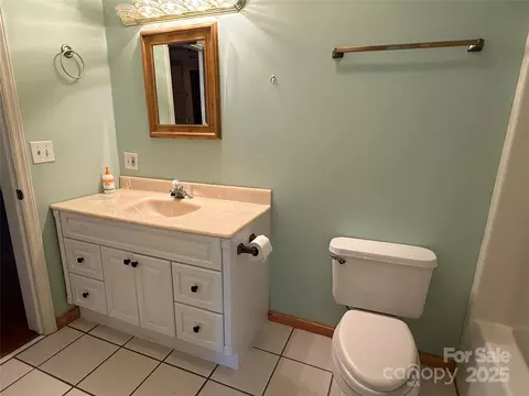 Bath - 66 Ashlyn Ln, Tryon, NC 28782 photo 2 of 6