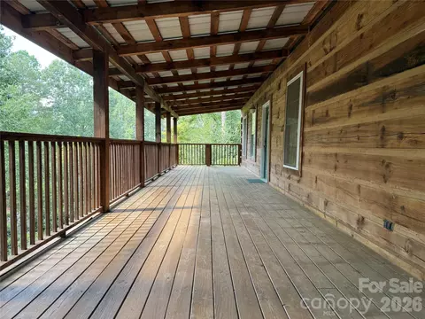 Exterior - 66 Ashlyn Ln, Tryon, NC 28782 photo 9 of 13