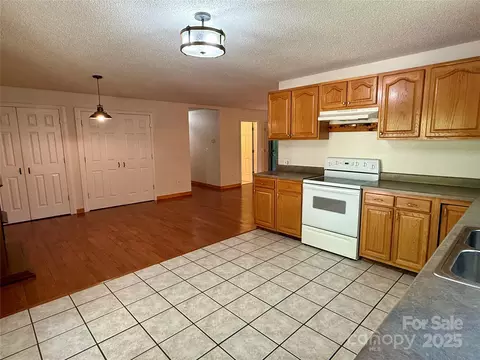 Kitchen - 66 Ashlyn Ln, Tryon, NC 28782 photo 4 of 4