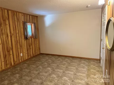 Bedroom - 66 Ashlyn Ln, Tryon, NC 28782 photo 4 of 5