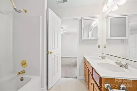 Bath - 15901 Lawyers Rd, Matthews, NC 28104 photo 1 of 1