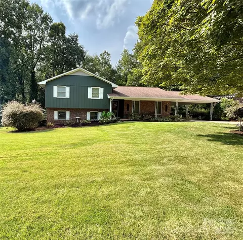 172 Dogwood Ln, Spindale, NC 28160