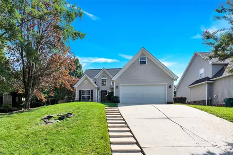 7508 Free Ct, Charlotte, NC 28216
