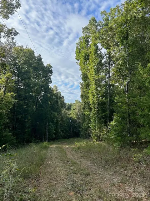 3485 Cedar Circle Rd, Lancaster, SC 29720 photo 3