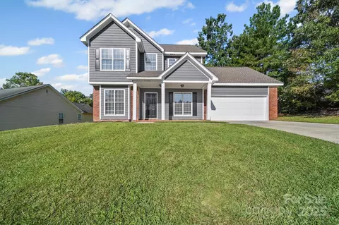 11209 Astoria Dr, Charlotte, NC 28262