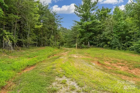 4937 Snowhill Church Rd, Morganton, NC 28655
