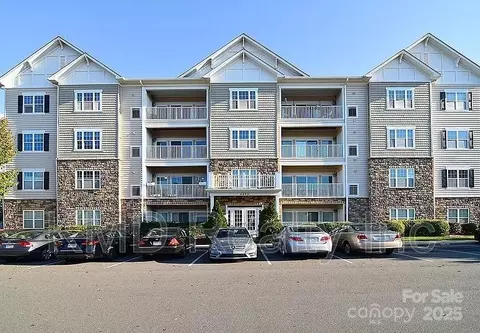 6605 Central Pacific Ave, Charlotte, NC 28210