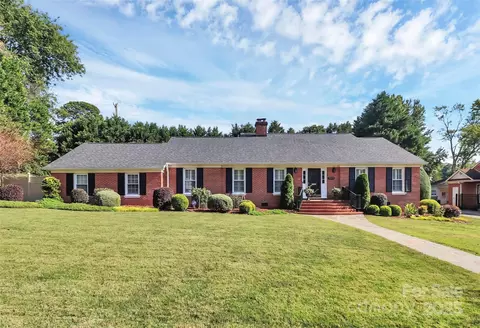 3816 Table Rock Rd, Charlotte, NC 28226