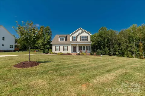 5051 Oxbow Run Ln, Clover, SC 29710