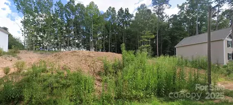 1047 3rd Avenue Se Dr SE, Hickory, NC 28602