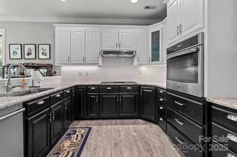 Kitchen - 1791 Withers Dr, Denver, NC 28037 photo 2 of 4