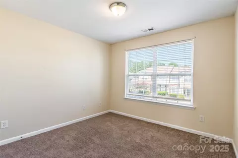 Bedroom - 827 Gentlewinds Ct, Fort Mill, SC 29708 photo 5 of 6