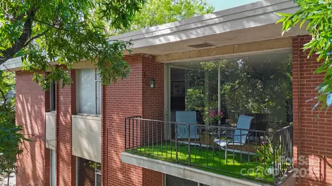 1300 Queens 402 Rd #402, Charlotte, NC 28207