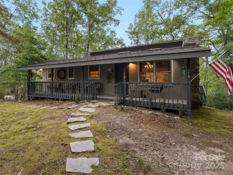 210 Ballard Rd, Brevard, NC 28712