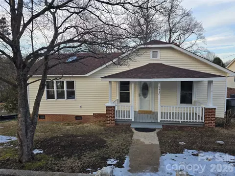 2410 Summit Ave, Kannapolis, NC 28081
