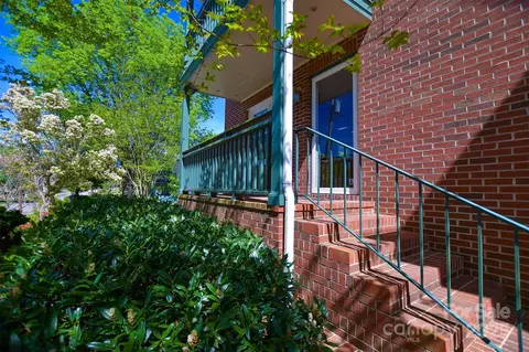 404 E Concord St, Morganton, NC 28655 photo 9