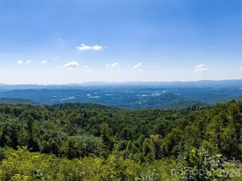 462 E Garden 37 Trl #37, Hendersonville, NC 28792