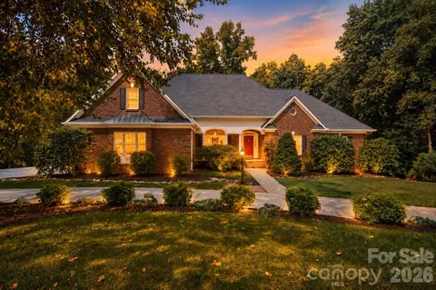 675 Heather Dr, Lincolnton, NC 28092