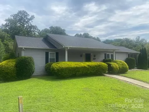 710 Conley Nw Pl NW, Lenoir, NC 28645