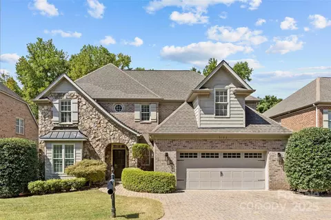 5123 Berkeley Park Ct, Charlotte, NC 28277