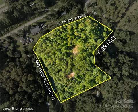 2340 Twin Poplars Ln, Lenoir, NC 28645