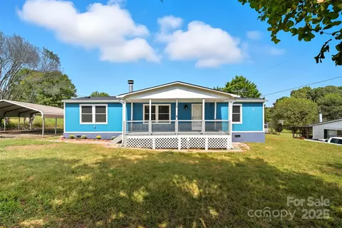 7519 Shady Oaks Rd, Connelly Springs, NC 28612